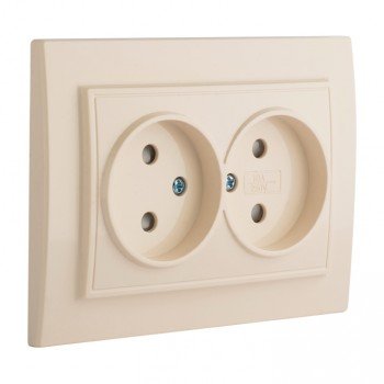 Фотография товара 'EKF Розетка 2-местная СП 10А с защитной шторкой ERR10-102-200'