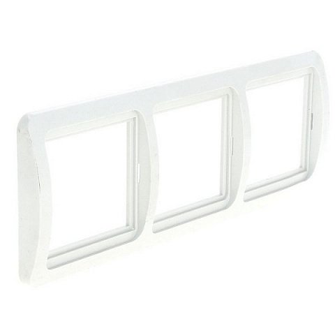 Фотография товара 'EKF Рамка 3-местная горизонтальная PROxima EEM-G-303-10'