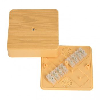 Фотография товара 'EKF Коробка разветвительная (104х104х28) с клеммником PROxima plc-kmr-030-032kg-s'