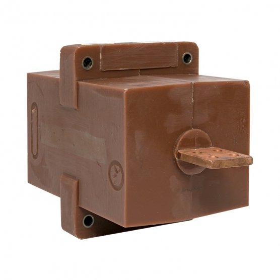 Фотография товара 'EKF TPK-2-300/5-2-31,5/52 Трансформатор тока ТЛК-СТ-10-ТПК(1)-0,5/10Р10-10ВА/15ВА-300/5-300/5'